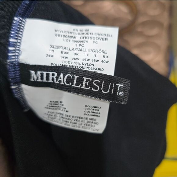Miraclesuit Plus Size Crossover One Piece NWOT Size 24W Blue - Picture 5 of 5